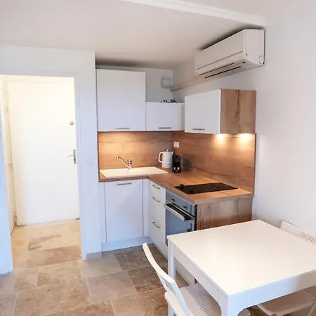 Duplex Vue Avec Piscine A Boulouris شقة Drammont