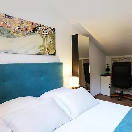 Duplex Vue Avec Piscine à Boulouris *