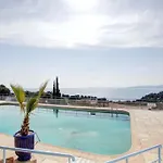 Duplex Vue Avec Piscine A Boulouris * Drammont
