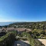 Lägenhet Duplex Vue Avec Piscine A Boulouris *