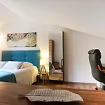 Duplex Vue Avec Piscine A Boulouris Lägenhet *