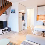 Duplex Vue Avec Piscine A Boulouris * Drammont