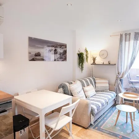 Duplex Vue Avec Piscine A Boulouris