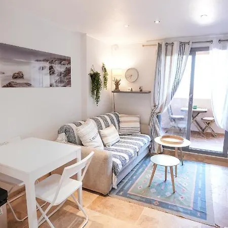 Duplex Vue Avec Piscine A Boulouris *