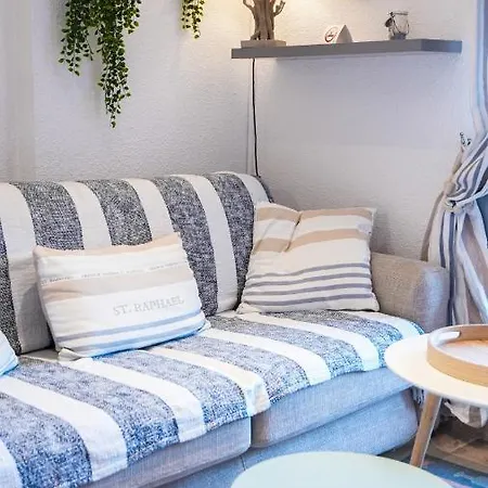 Duplex Vue Avec Piscine A Boulouris Appartement *