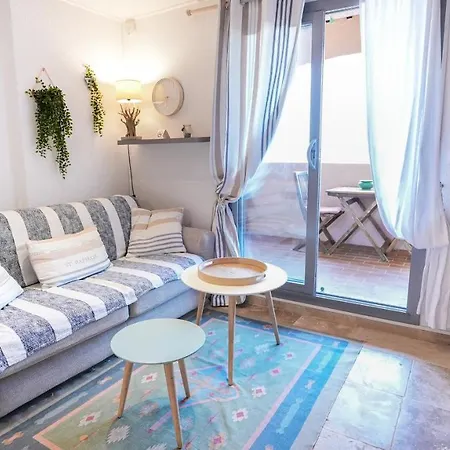 Appartement Duplex Vue Avec Piscine A Boulouris