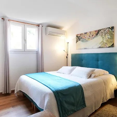 Duplex Vue Avec Piscine A Boulouris Apartment Drammont