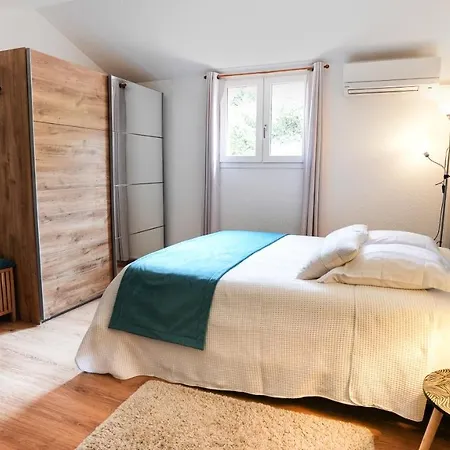 Duplex Vue Avec Piscine A Boulouris Lägenhet *