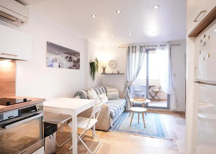 Appartement Duplex Vue Avec Piscine A Boulouris *